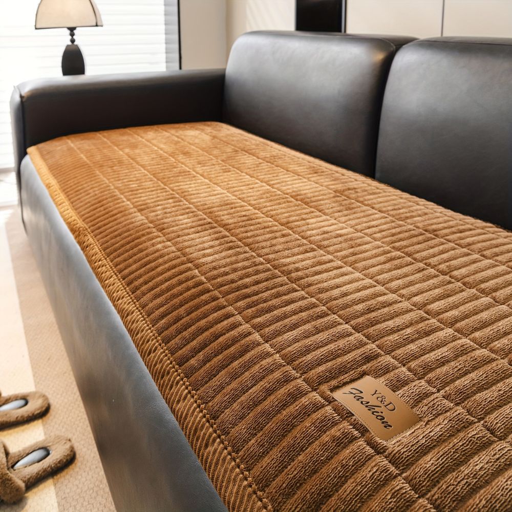 CozyQuilt - Quilted Sofa Cover Protector for Pets & Dogs
