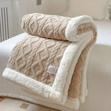 Cozy Snuggle - Reversible Lightweight Sherpa Blanket for Ultimate Comfort
