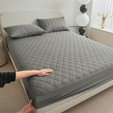 DreamGuard - Luxurious Waterproof Mattress Protector