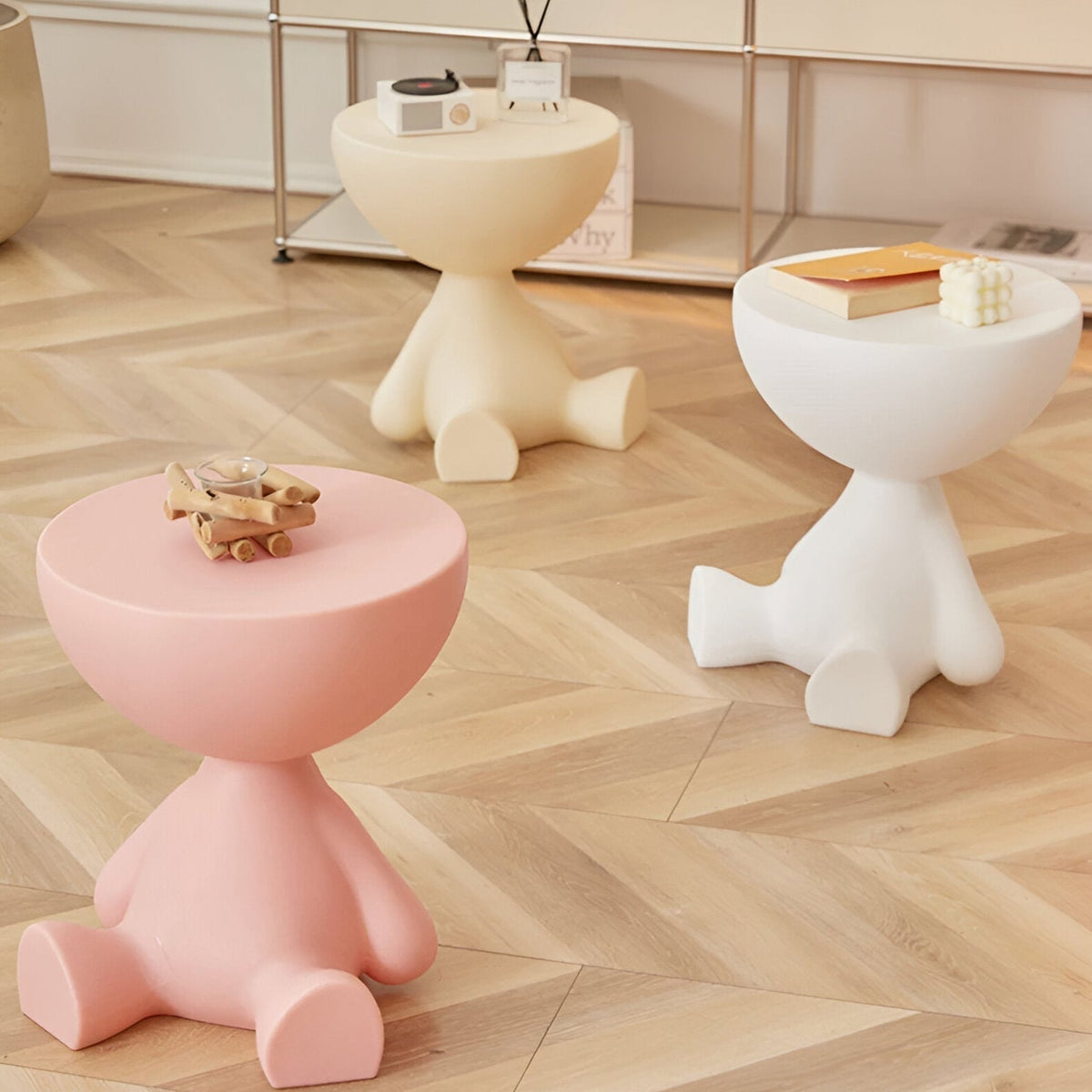 Elegant Round Coffee Table - Timeless Plastic Design for Living Room