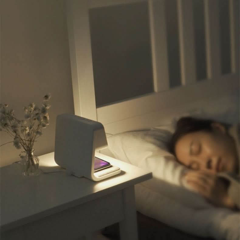 KlarBlick - Light Alarm Clock with Wireless Charger & Touch Control