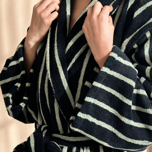 Luxurious Organic Cotton Bathrobe - Soft Absorbent Robe for Men & Women