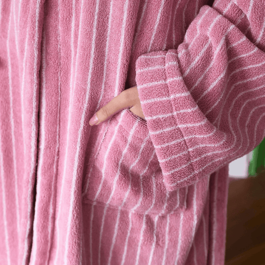 Luxury Organic Cotton Jacquard Bathrobe - Plush, Absorbent Dressing Gown