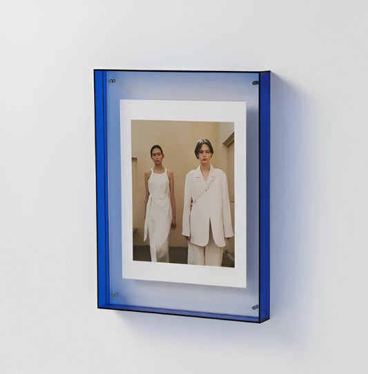 Modern Acrylic Photo Frame - Minimalist Design for Home and Office