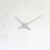 Modern Large Wall Clock - Stylish Metal Design for Accurate Timekeeping