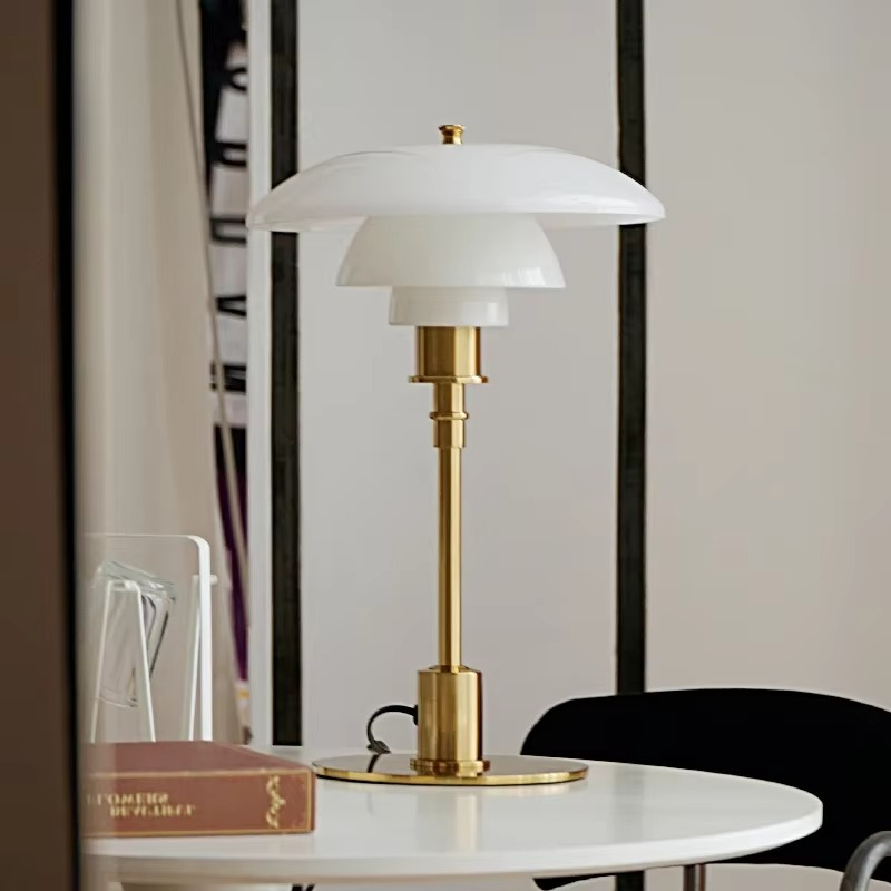 Modern Table Lamp - Minimalist Glass Shade & Warm Light for Bedside or Desk