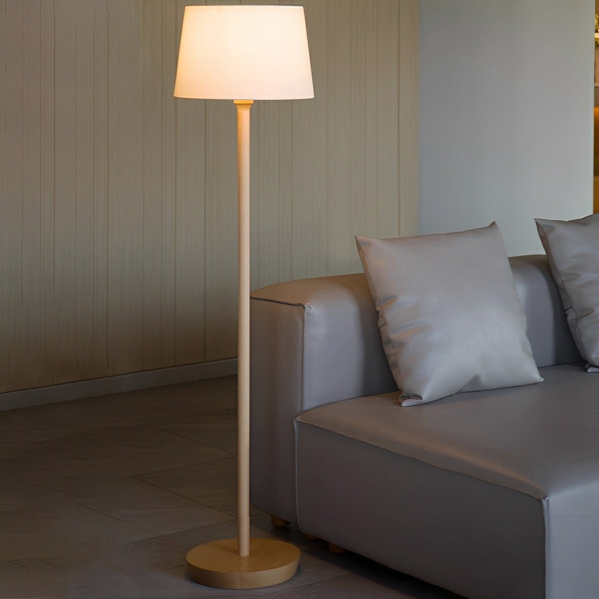 Natural Beech Wood LED Floor Lamp with Adjustable Brightness