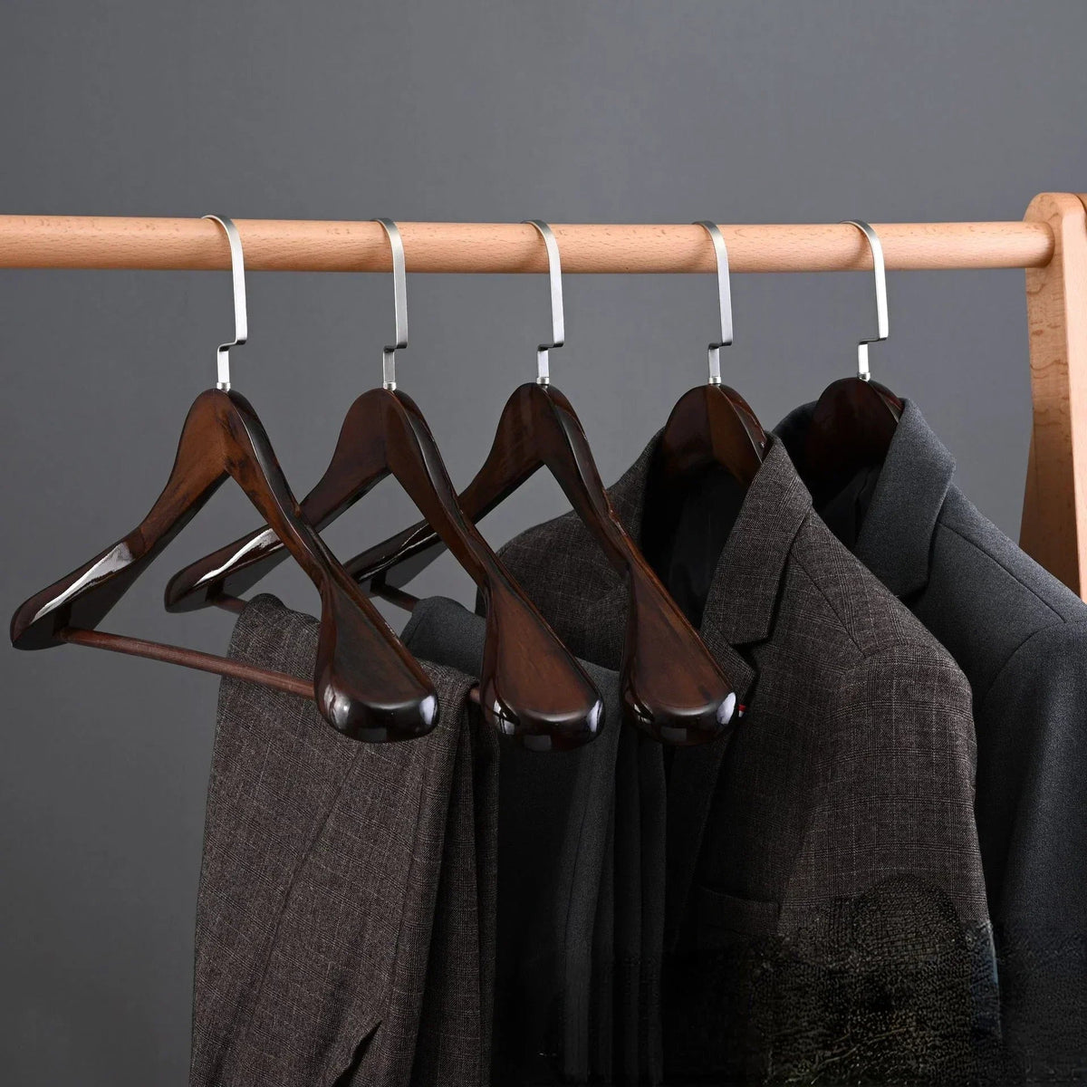 Oaklee - Premium Wooden Clothes Hangers with Metal Hardware