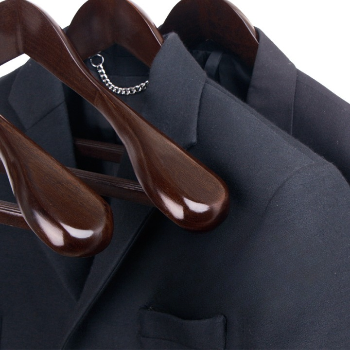 Oaklee - Premium Wooden Clothes Hangers with Metal Hardware