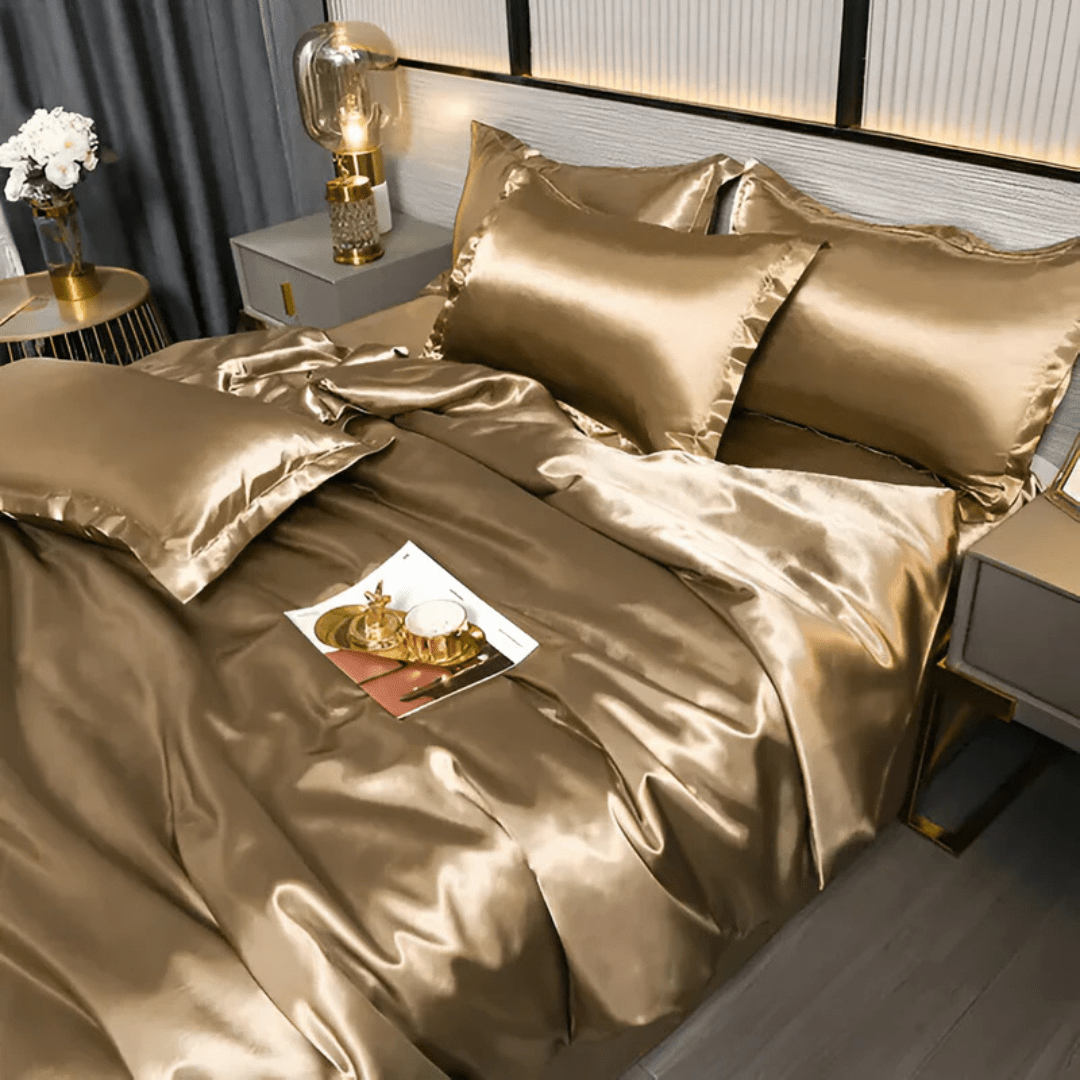 Pureliss - Luxurious Silk Bedding Set with Duvet Covers for All-Season Comfort