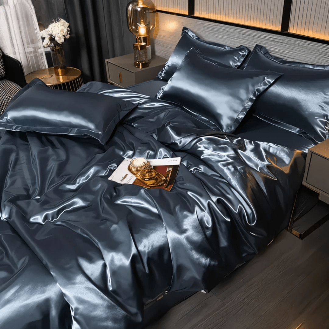 Pureliss - Luxurious Silk Bedding Set with Duvet Covers for All-Season Comfort