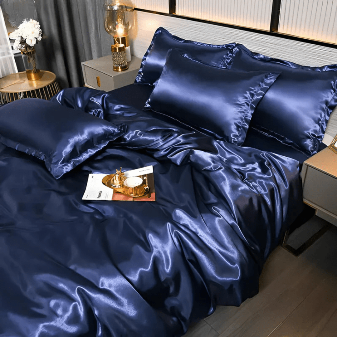 Pureliss - Luxurious Silk Bedding Set with Duvet Covers for All-Season Comfort