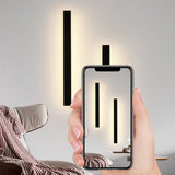 Sleek Outdoor Wall Light - Modern Vertical LED Sconce Lamp