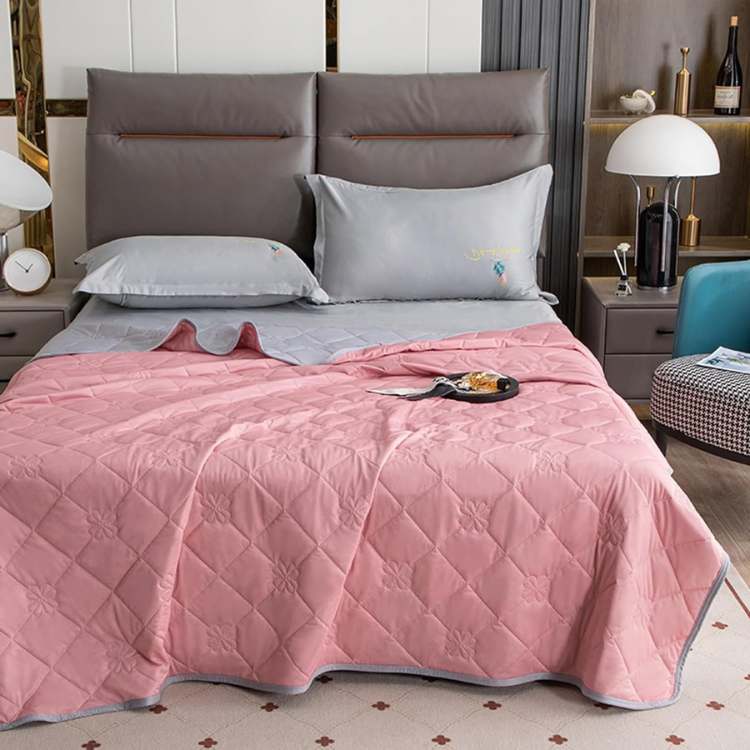 Summer Breeze Cooling Blanket Breathable 2